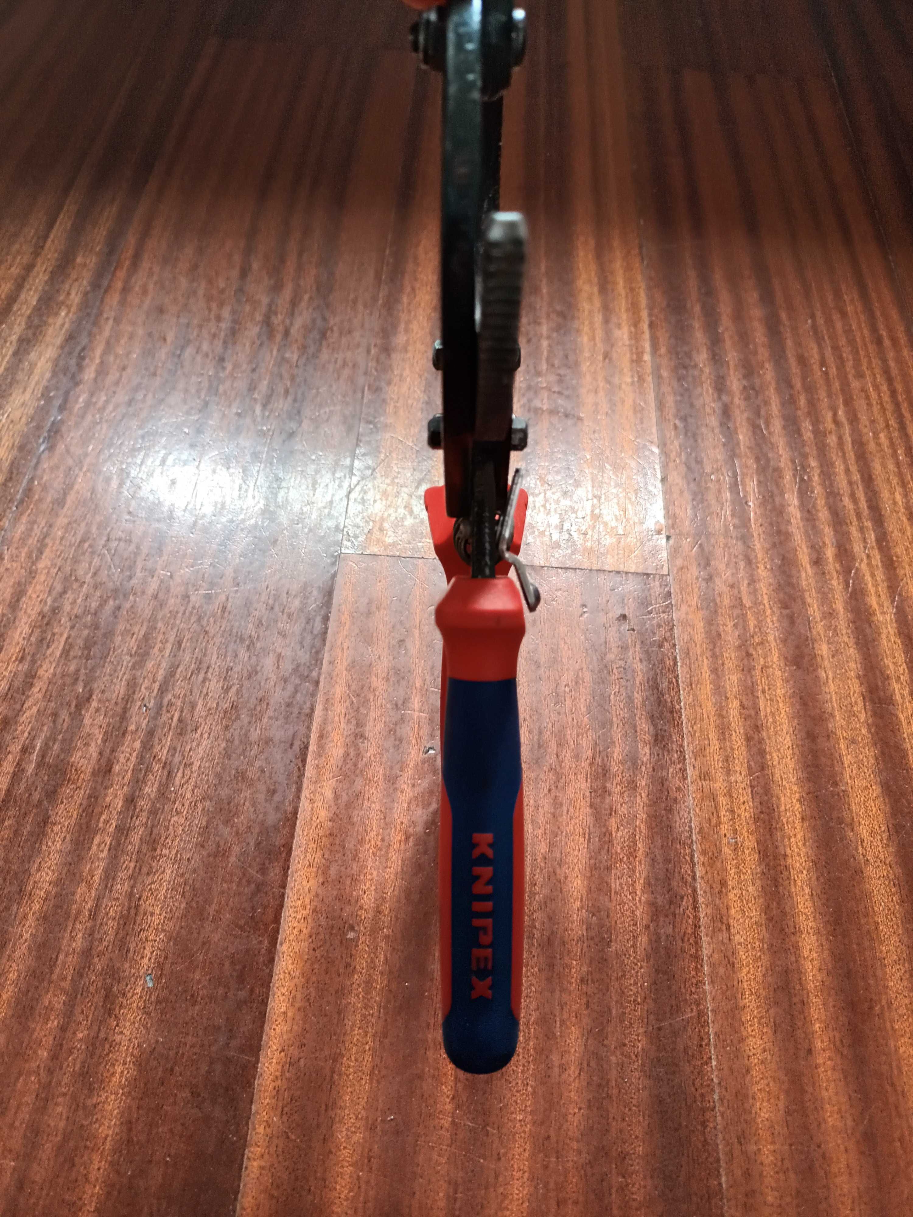 Tesoura KNIPEX 95.31.280 até 380mm