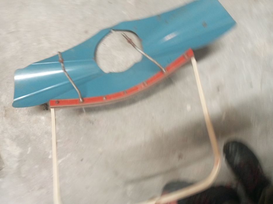 Вітрове скло..Вітровик мото.обтекалель .мт.мінск.планета.