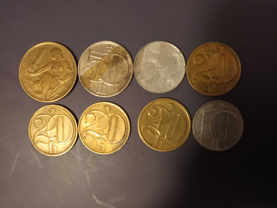 Korona czechosłowacka 7 sztuk + 50 halerzy czeskich cena za zestaw