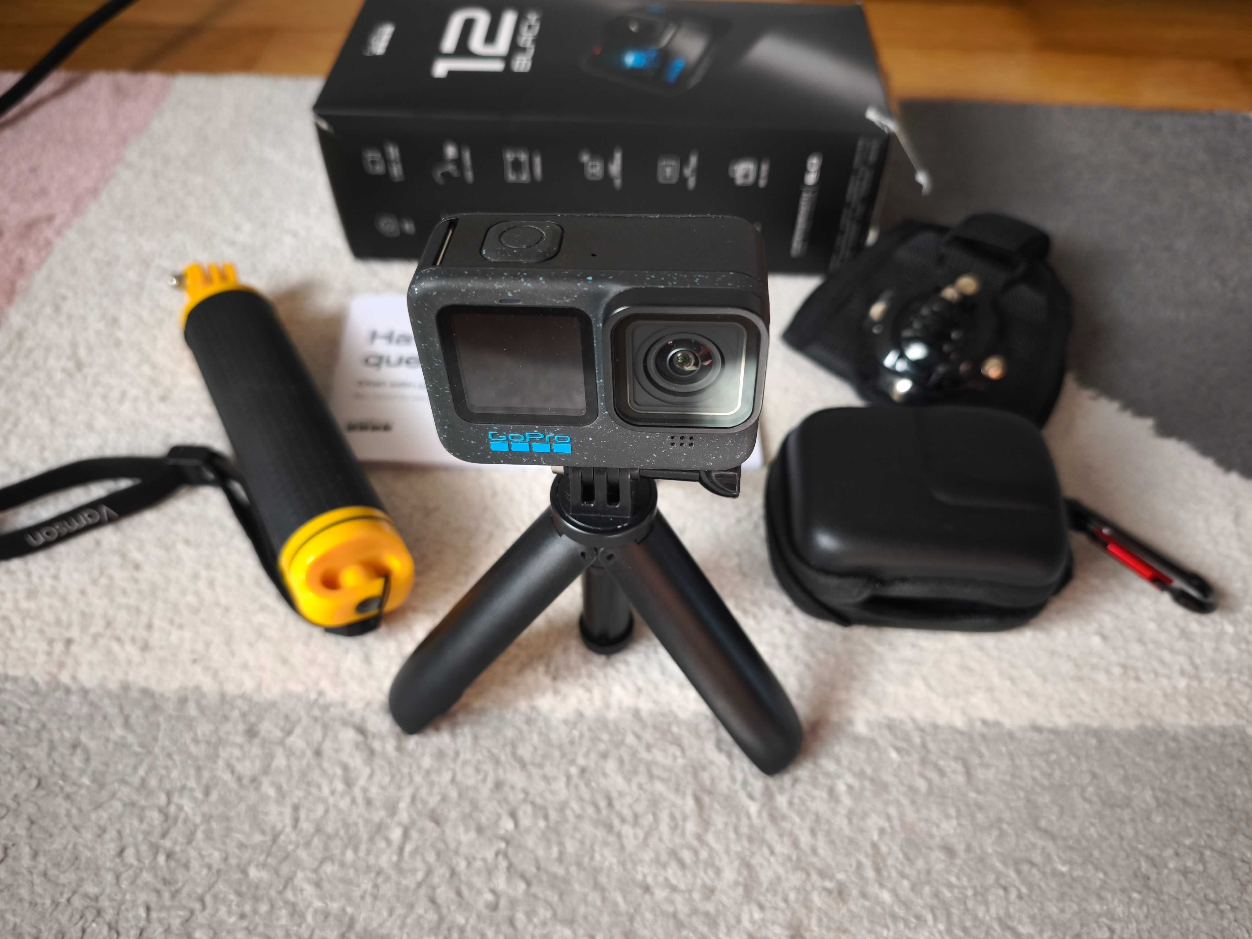 GoPro Hero 12 Black - com acessorios