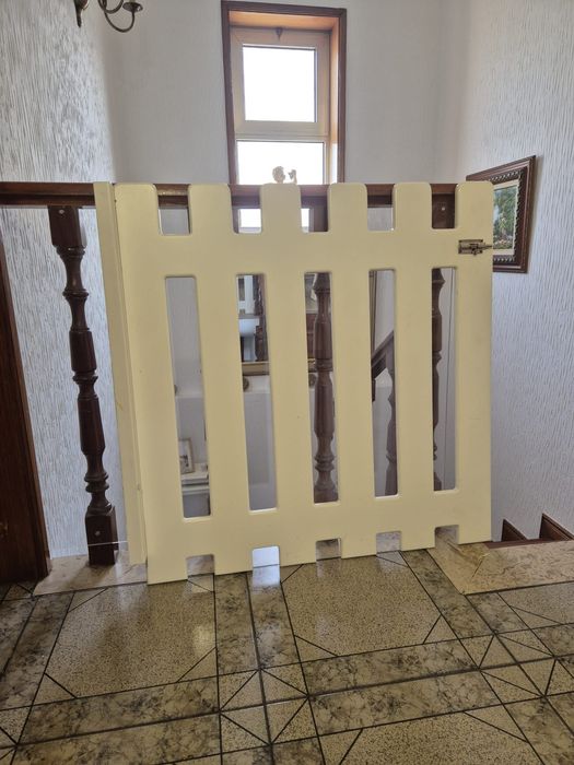 Barreira de segurança para escadas