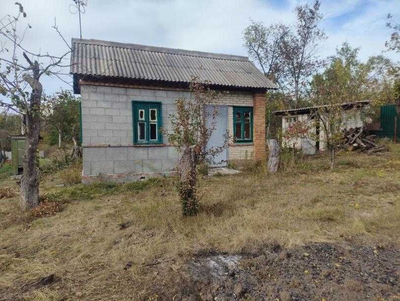 Продам дачну ділянку в 5,6 соток землі з кадастровим номером в Харкові