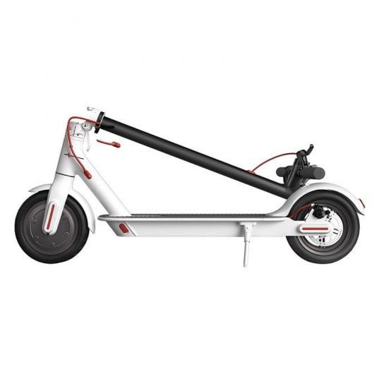 Xiaomi 3 Electric Scooter Branca com pneus sólidos anti-furo novos