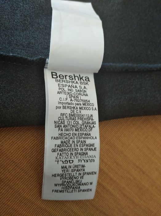 Top de alças da Bershka  tamanho M