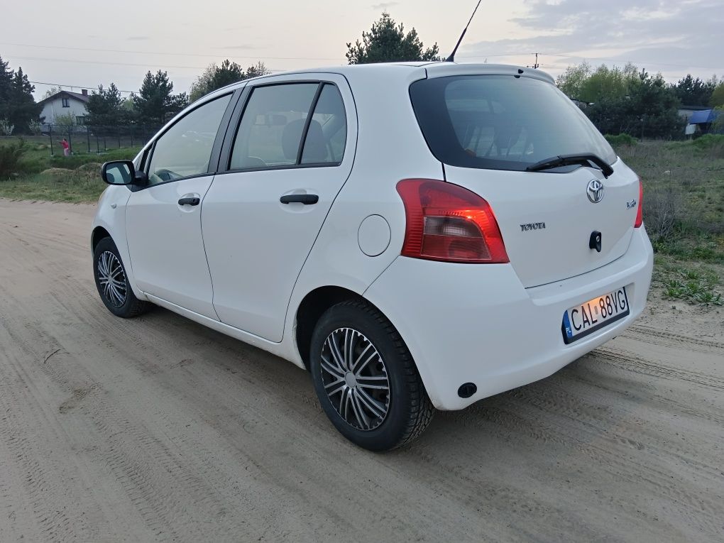 Toyota Yaris 1.0 69KM LPG 2006R