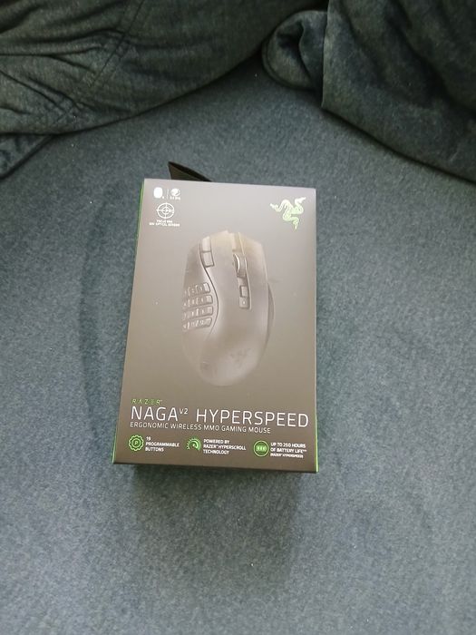 Razer Naga V2 HyperSpeed