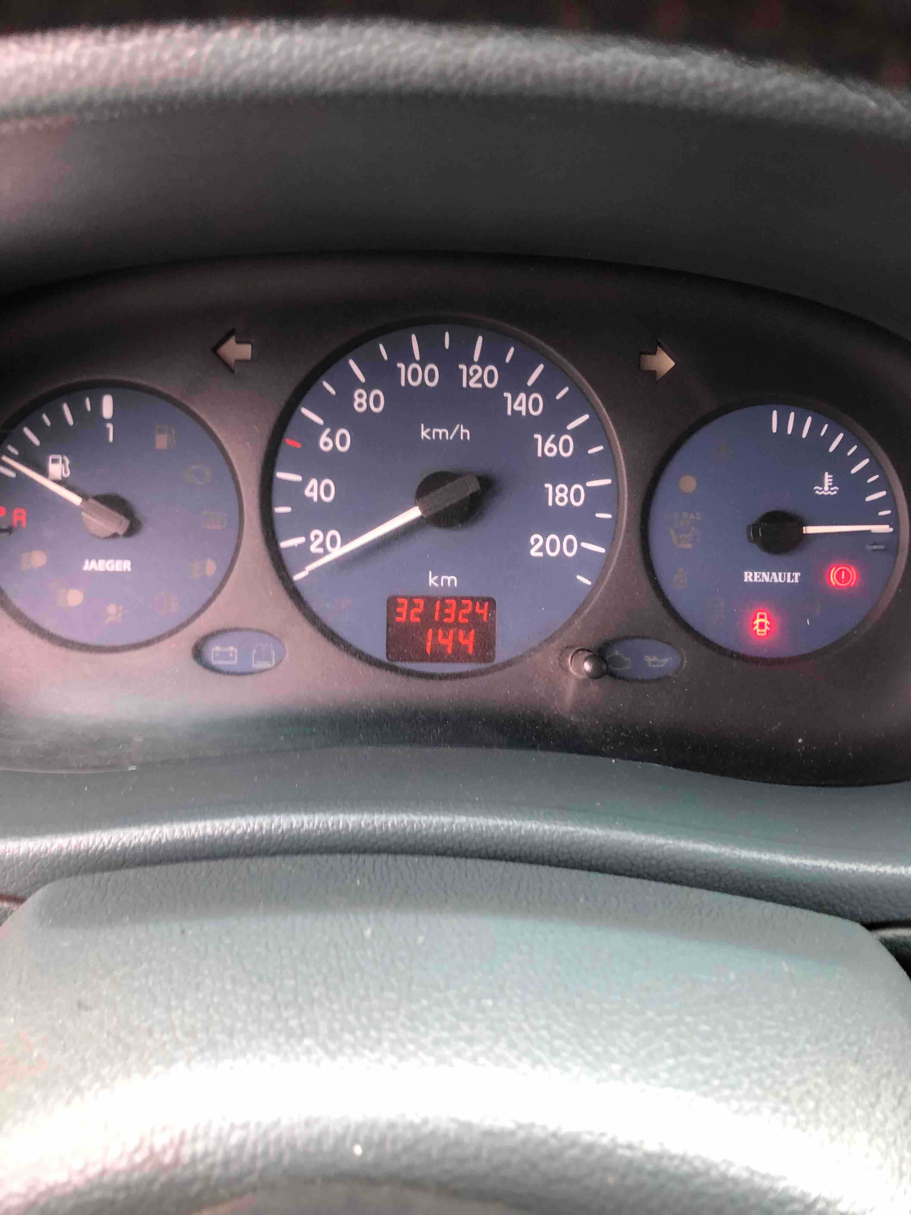 Продам автомобіль Renault Kangoo 2000