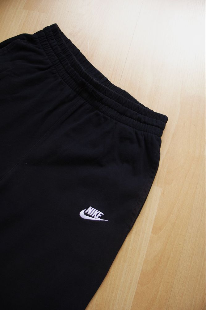 Чоловічі шорти Nike оригінал tech fleece swoosh