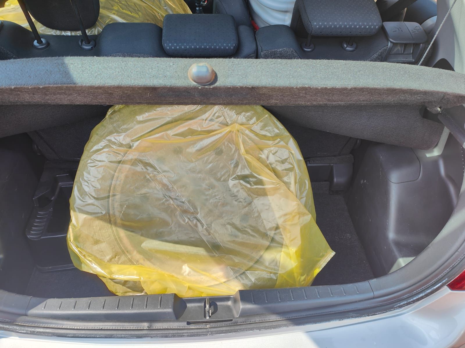 Sprzedam zadbane auto Toyota Yaris