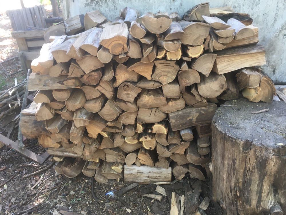 Продам сухі дрова рубані з акації