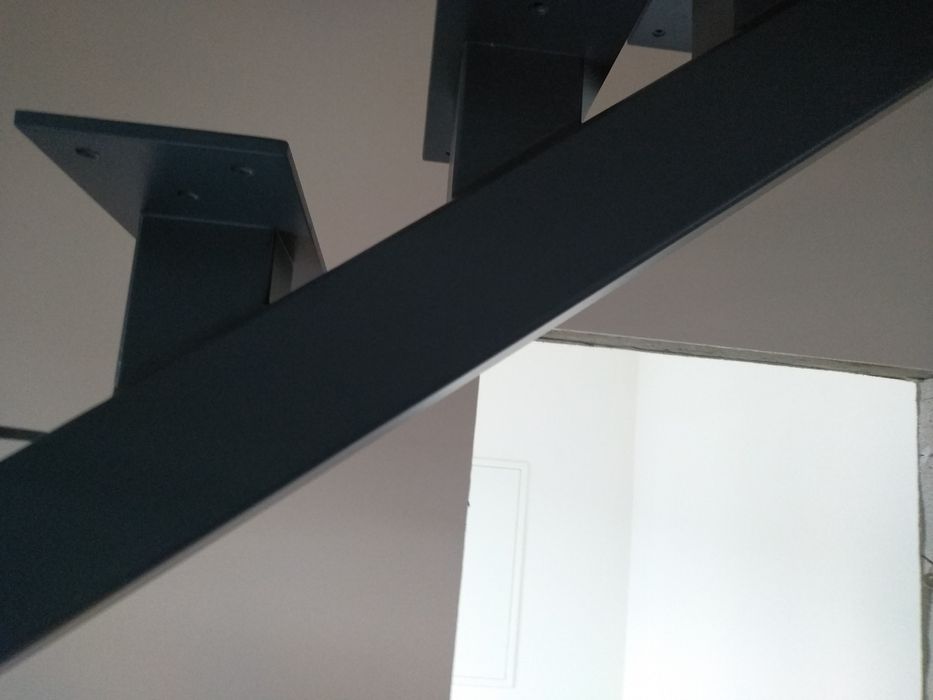 Сходи металеві перила нержавіка ковані метал стекло дерев'яні ступені