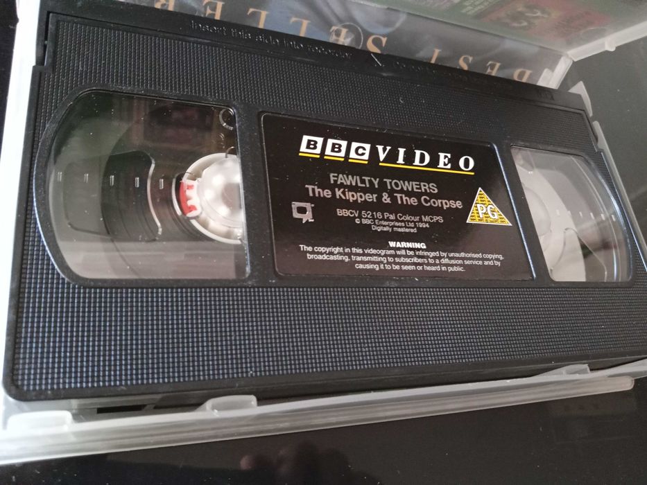 Fawlty Towers+O Tornado+O Peixe do Amor - cassetes VHS