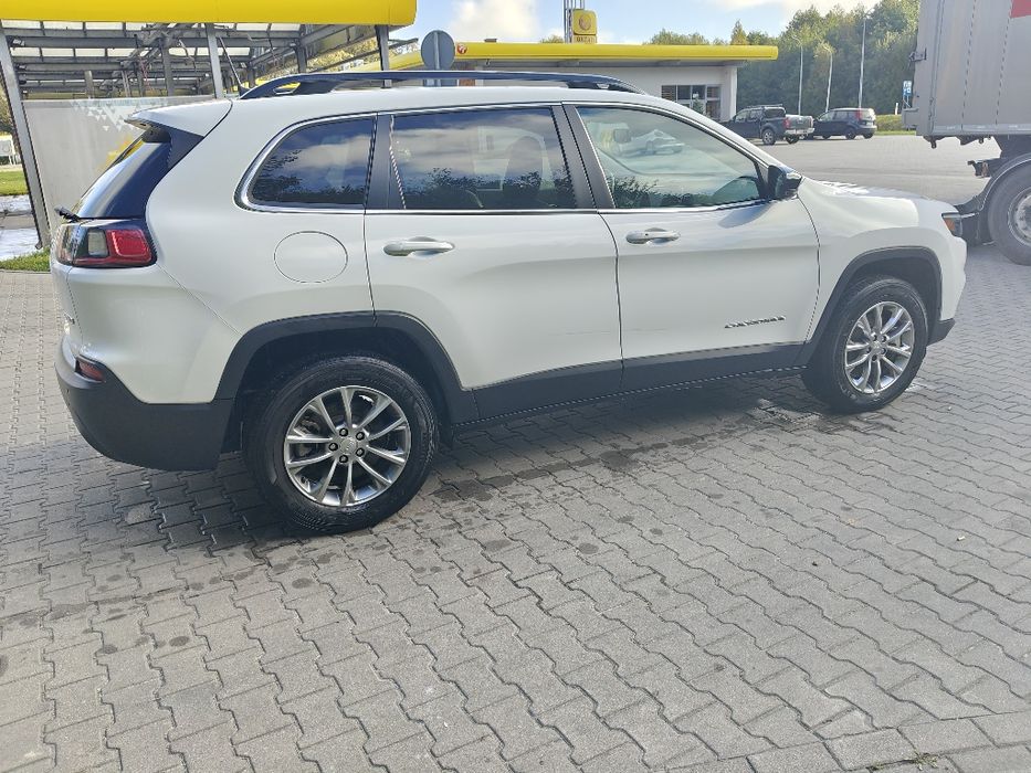 3.2 pentastar, 4x4, radar, bliss, panorama