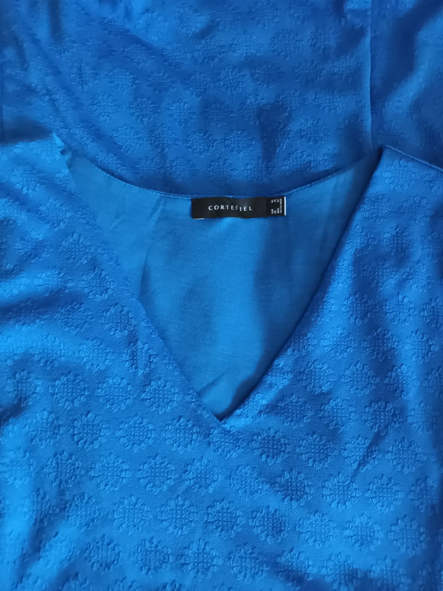 Vestido azul forte Cortefiel
