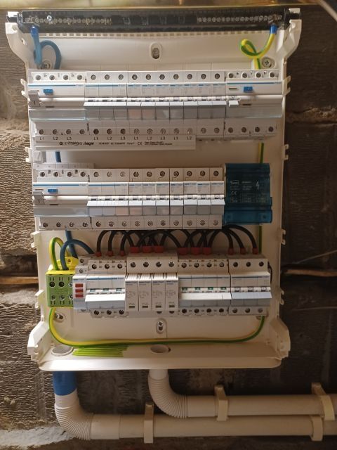 Elektryk,instalacje elektryczne,wymiany