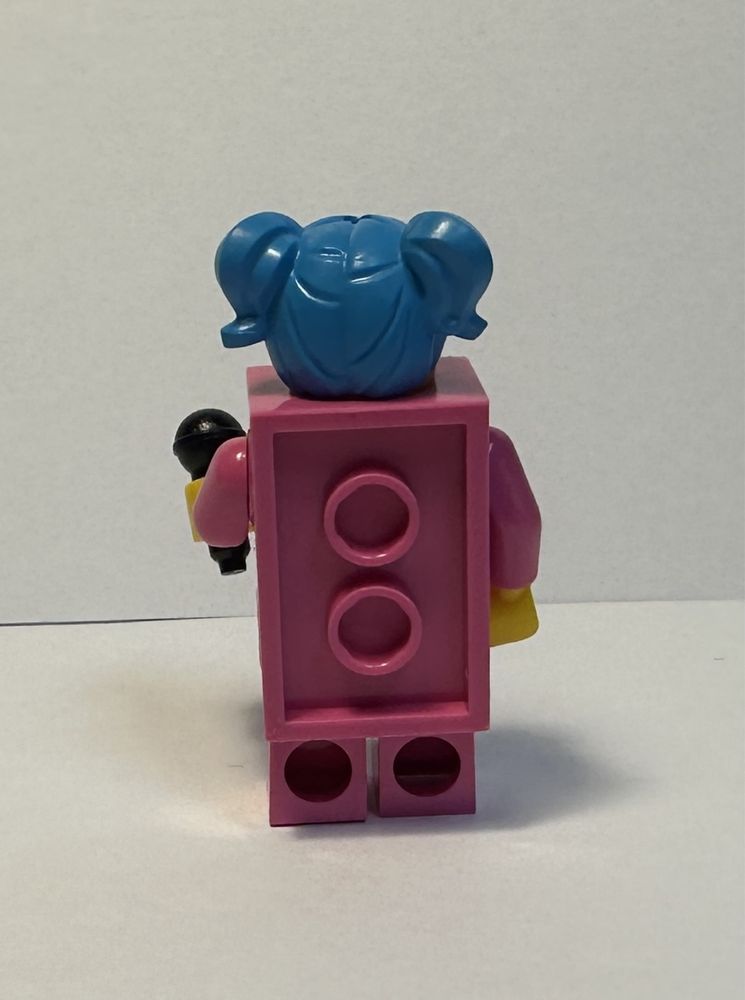 LEGO BAM 2024 figurka Brick Klocek kostium nowa