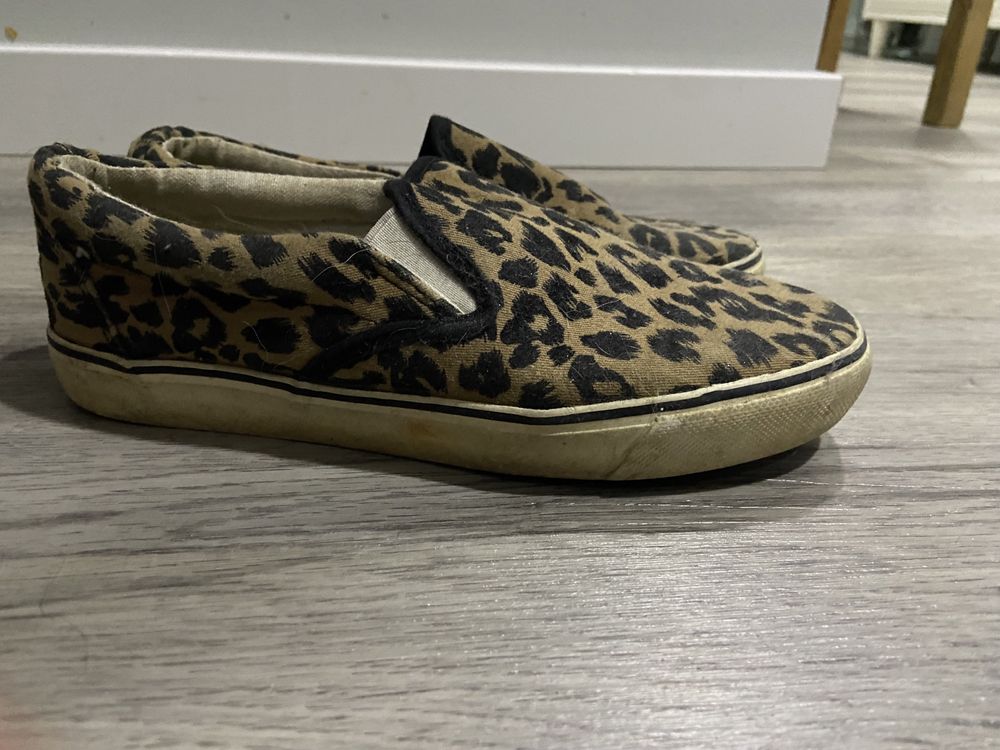 Ténis estilo Vans leopardo tam 36