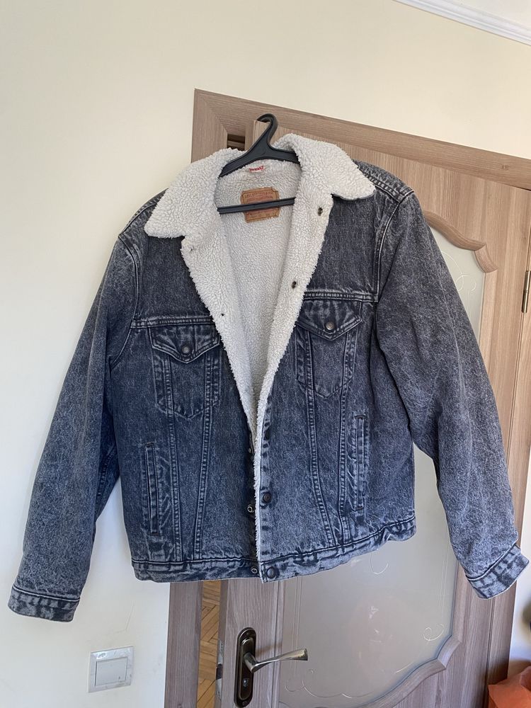 Джинсовка/куртка/шерпа Levi’s