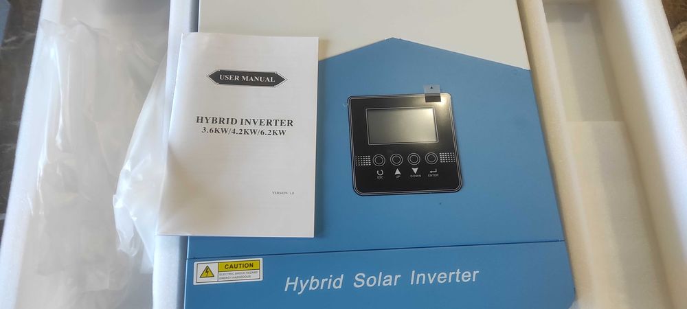 Інвертор гібридний Easun SMH-III-4,2 kW, 24 V