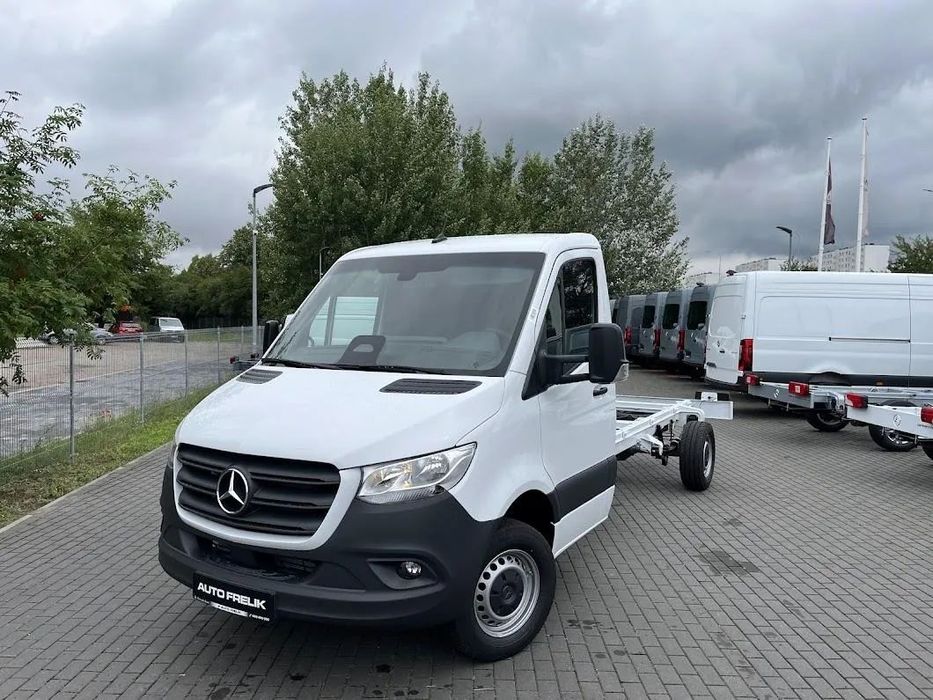 Mercedes-Benz Sprinter  Sprinter Rama 317 (170 KM) długi 4325mm Facelift PRO