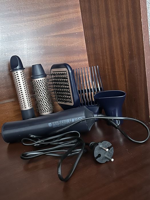 Escova Modeladora Philips BHA530/00 – 1000 W (5 em 1)