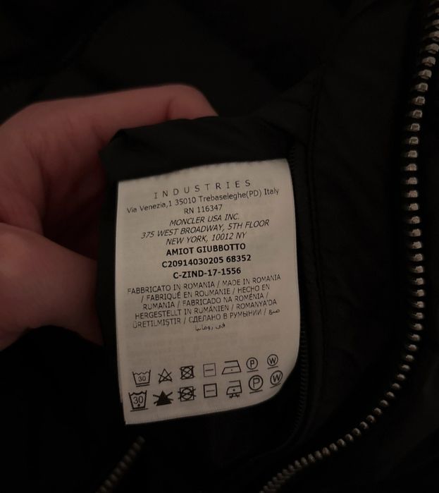Kurtka Moncler Amiot