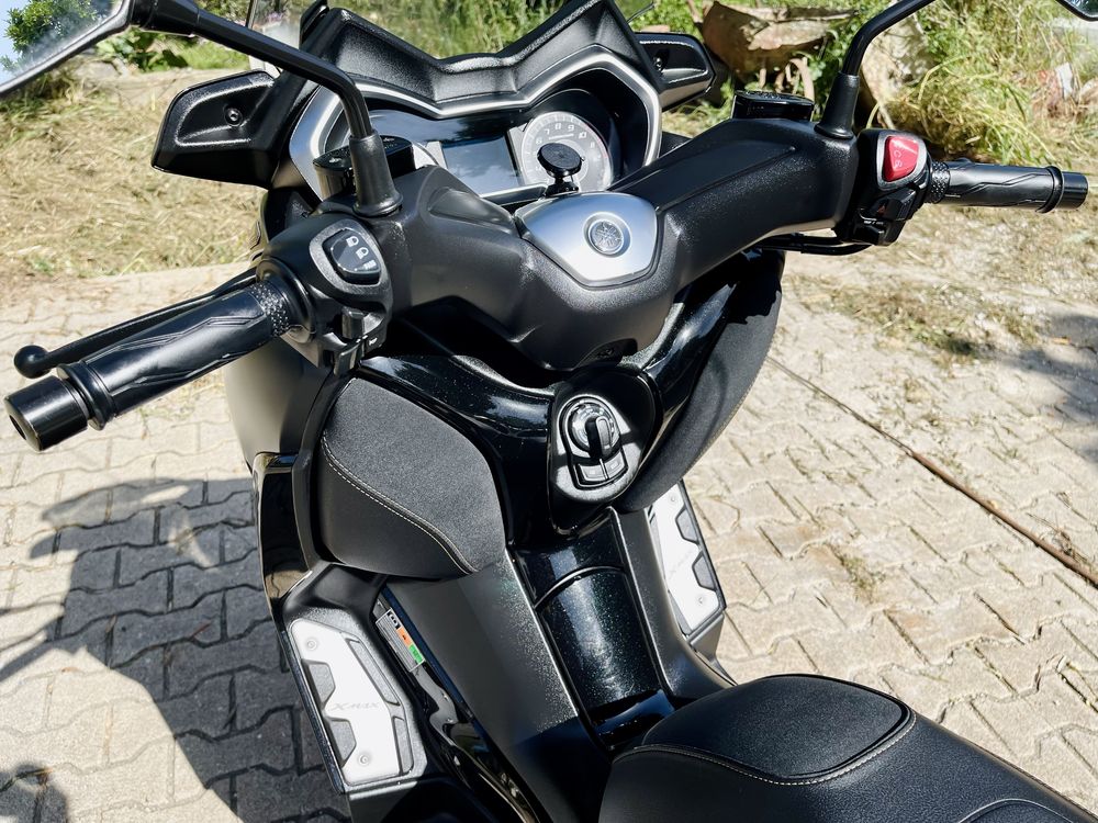 Yamaha Xmax 125 Como Nova