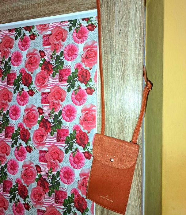 Saszetka DANIEL HECHTER - na telefon, dokumenty