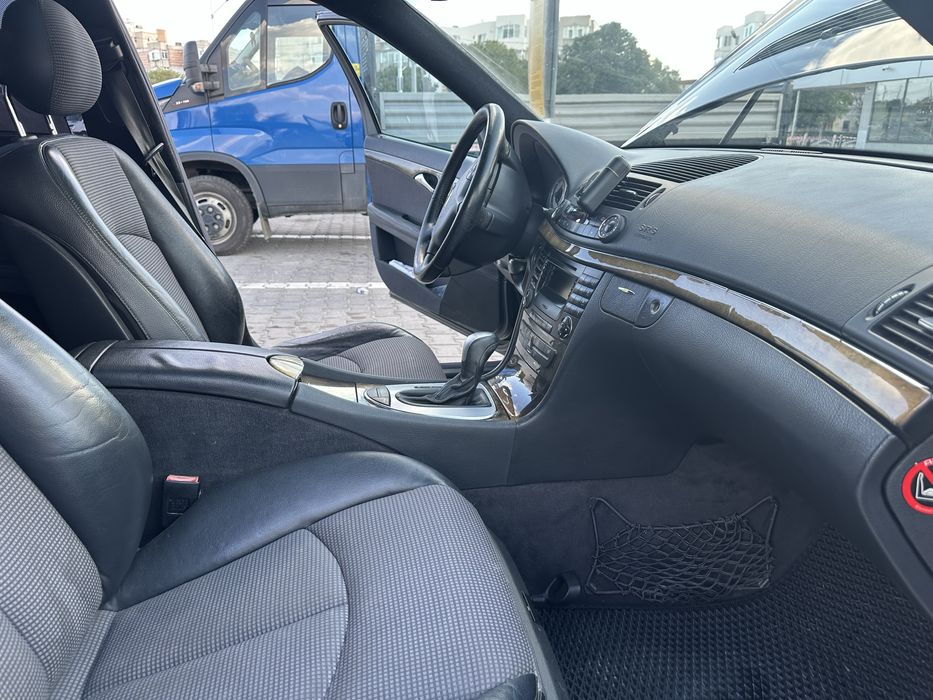Продам w211 e320 cdi