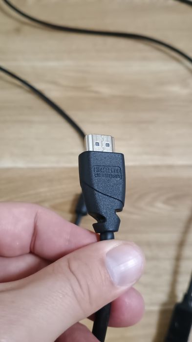 HDMi 2шт, звуковые кабеля одним лотом+ переход.DisplayPort на SCART