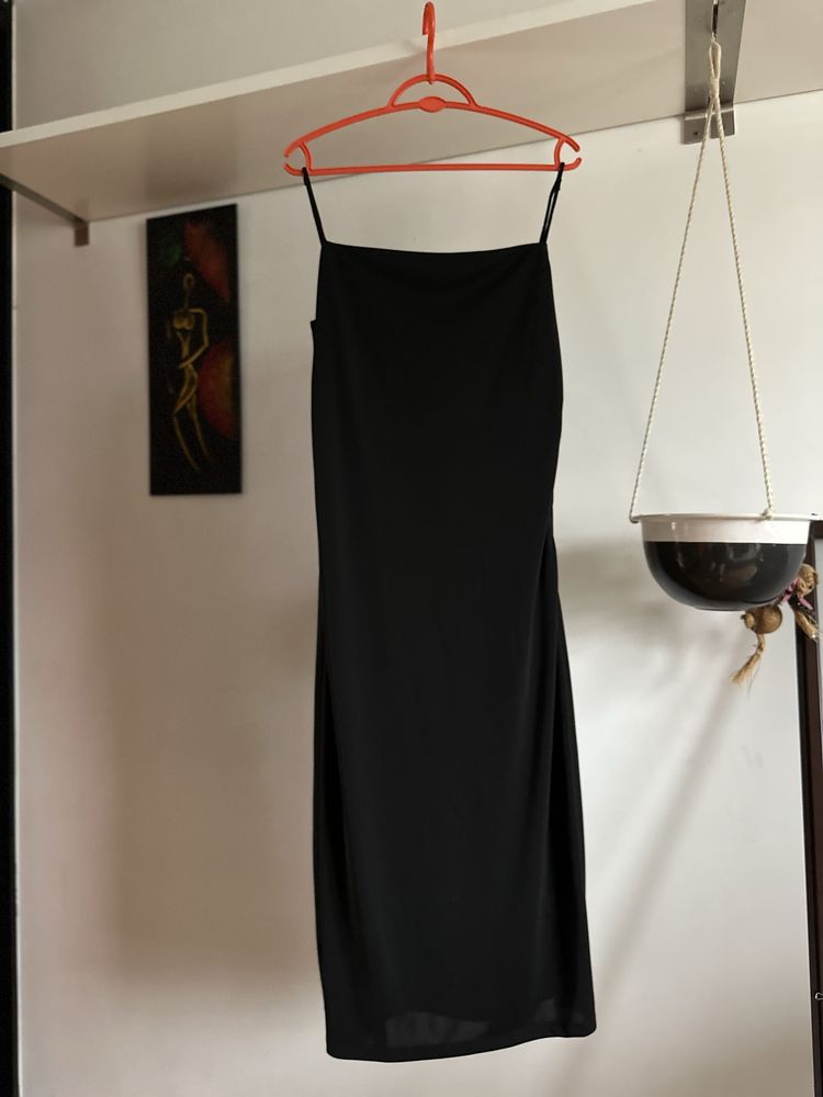 Czarna sukienka midi H&M mała czarna