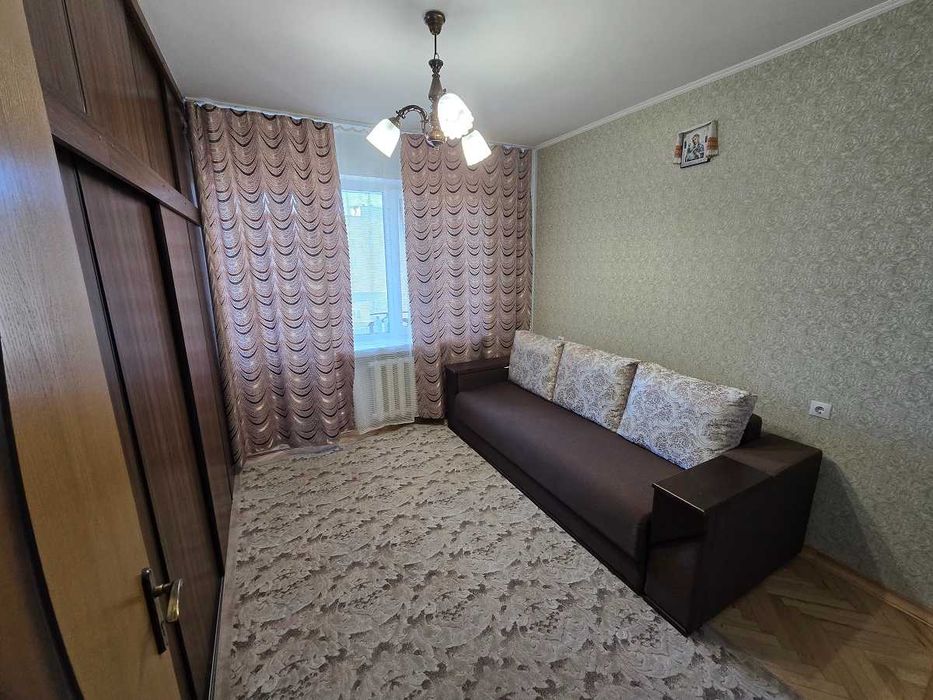 3 кімнати, Сихів, Санта Барбара