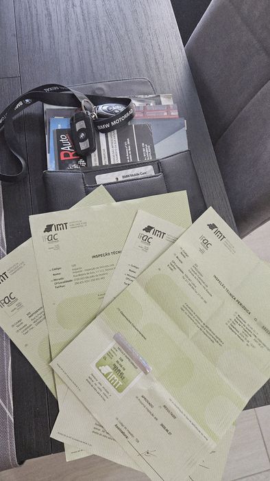 BMW 330d pack M (e93)