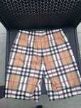 Lekkie Szorty Burberry