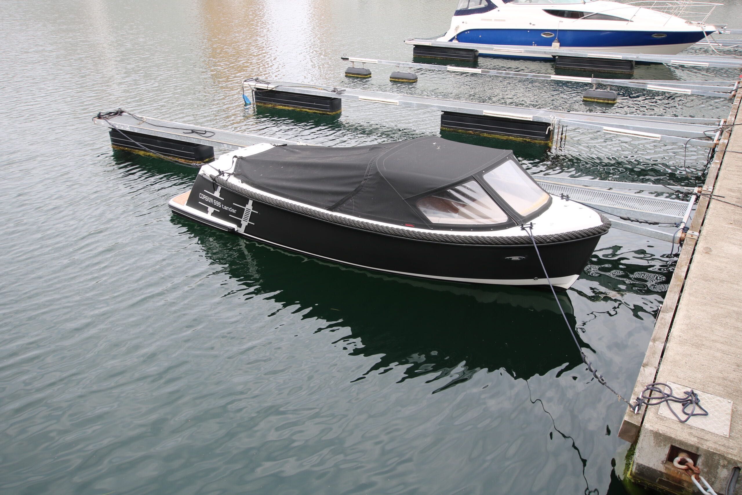 Łódź Corsiva 595 Tender / 2025 / FV