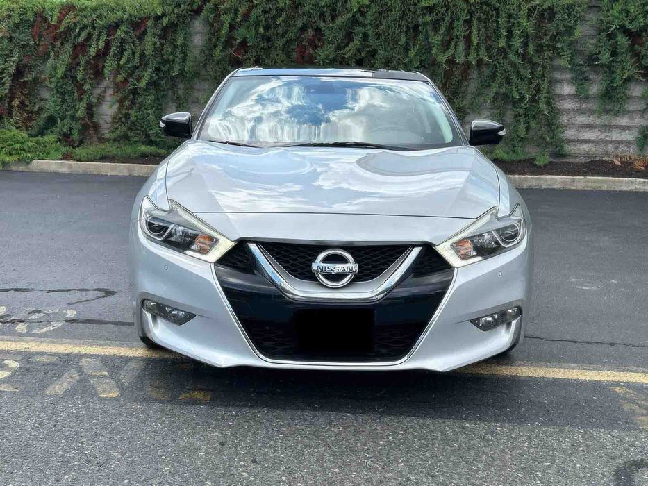 Nissan Maxima Platinum      2017