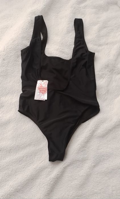 Nowy czarny jednoczęściowy kostium kąpielowy Sinsay rozm.M