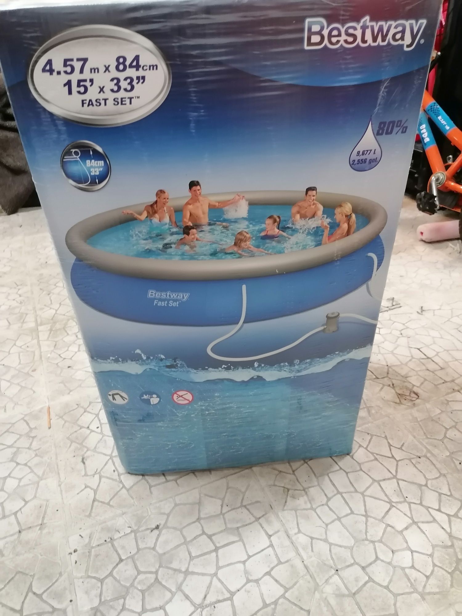 Piscina com filtro