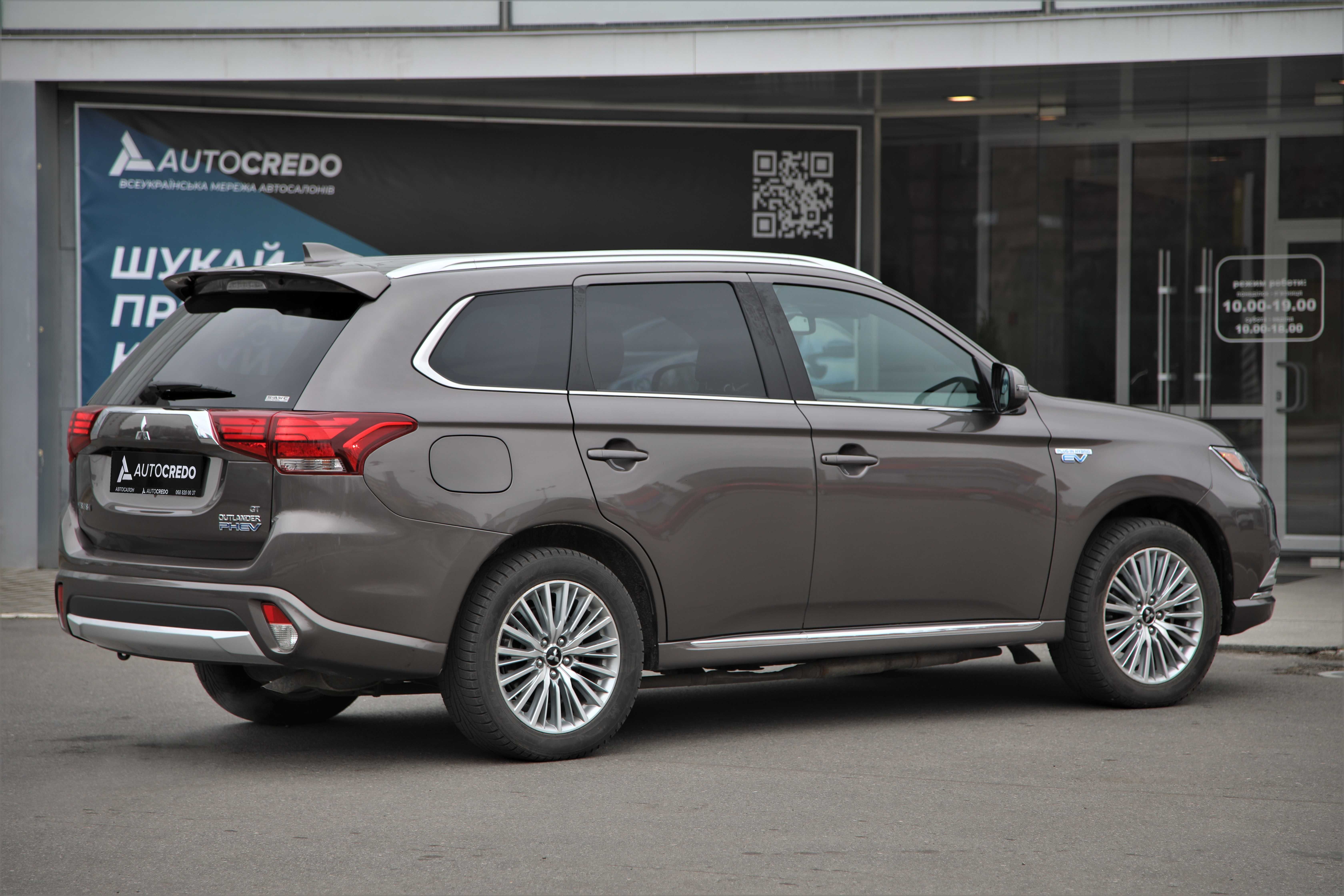 Mitsubishi Outlander Рестайлінг 2019 року