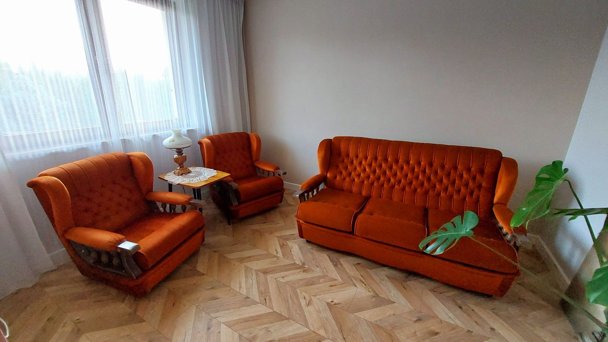 Komplet mebli wypoczynkowych sofa i fotele