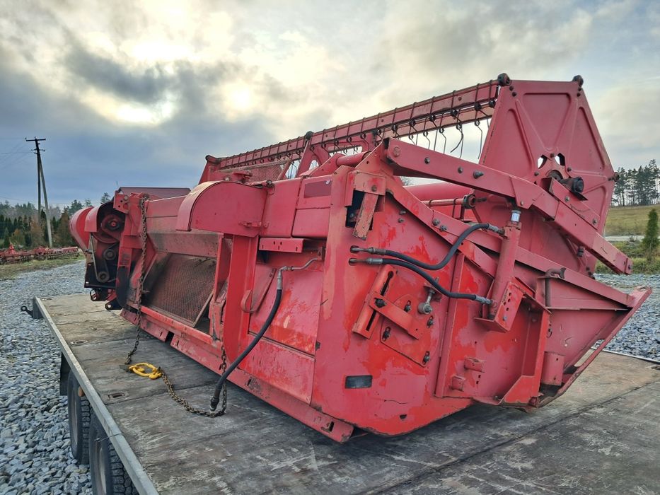 Комбайн Massey ferguson 440!