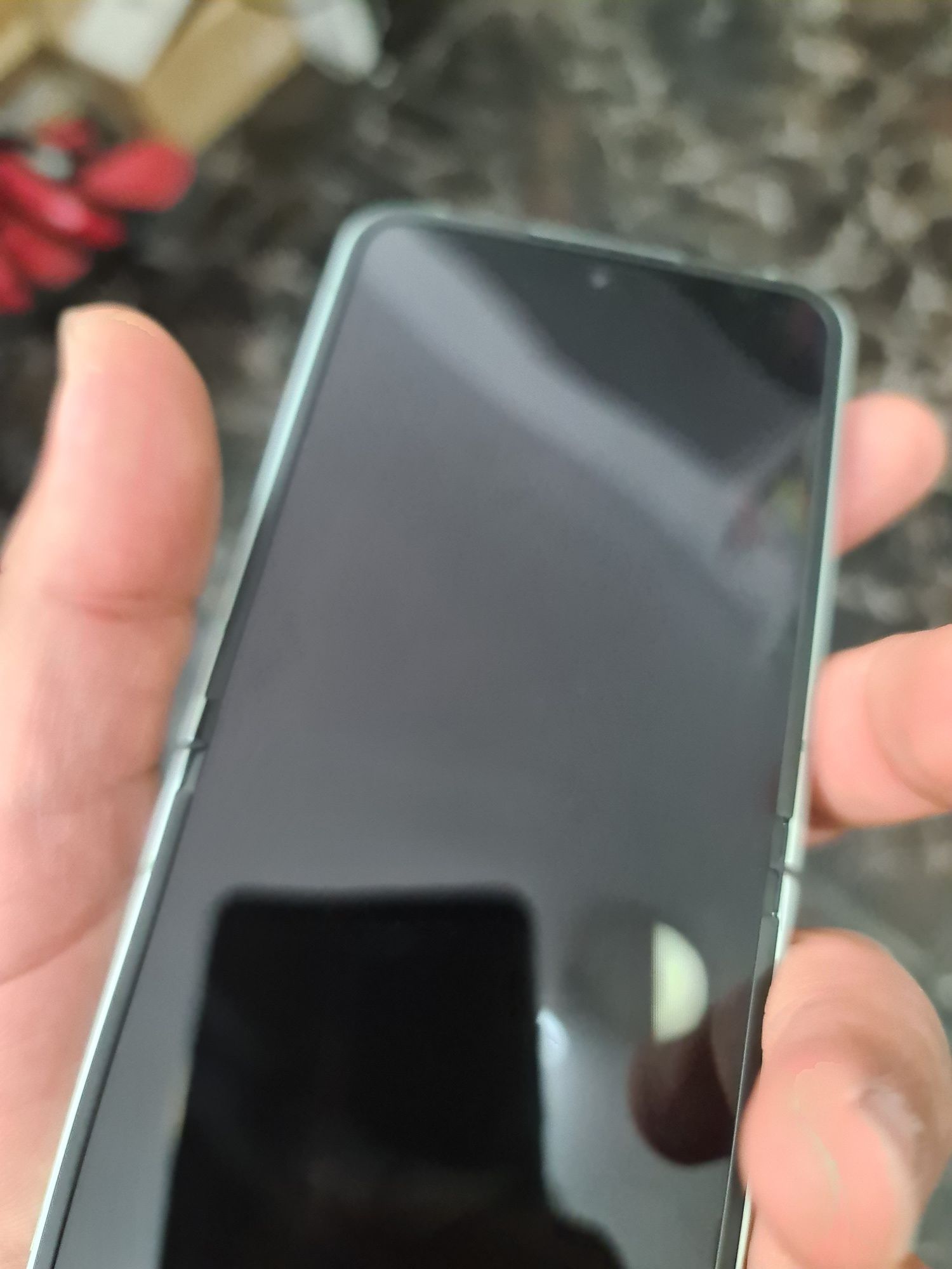 Galaxy zflip.6...256gb/12gb