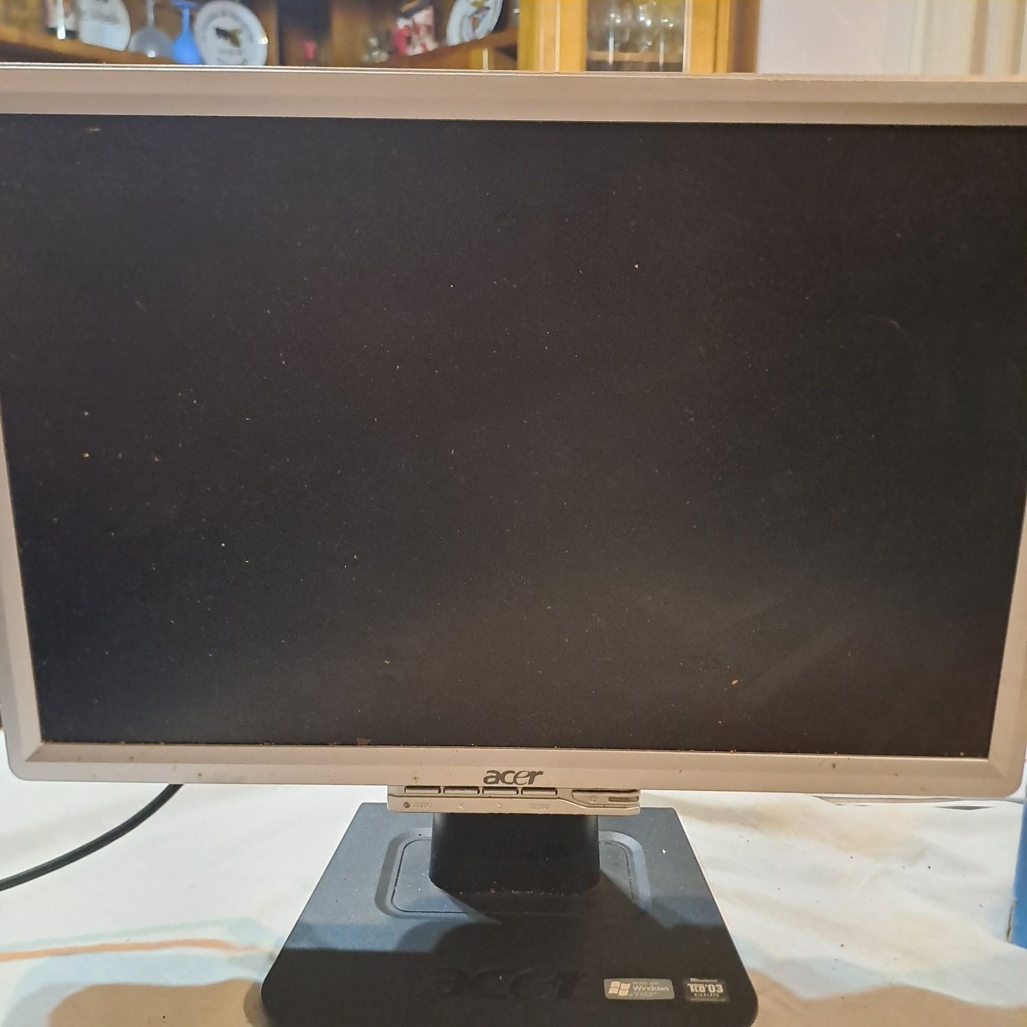 Monitor acer em bom estado