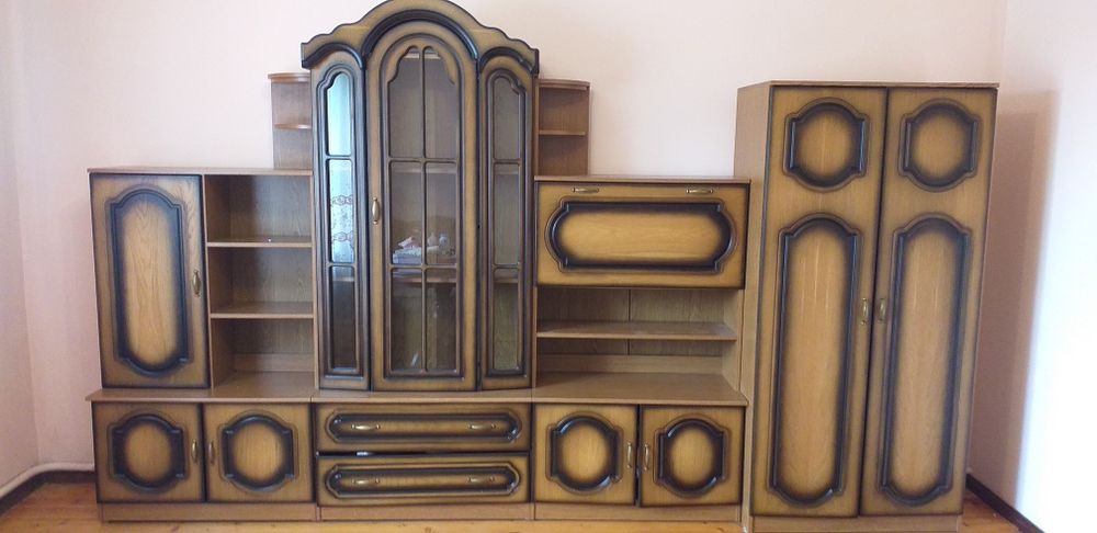 Продається стінка б/в