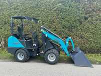 SCHMiDT 3530  SCHMiDT 3530 z silnikiem 3-cylindrowym KUBOTA EURO 5 ROPS przegubowa
