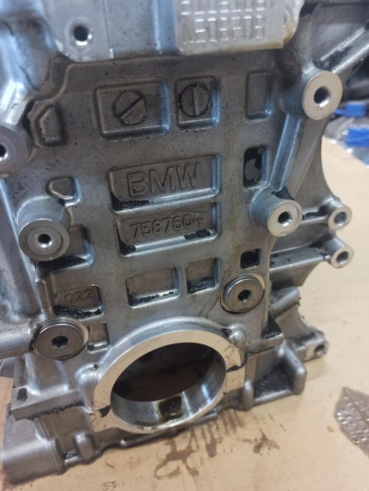 Блок Цилиндров Двигатель N20B20B 7587604 Ф10 Ф30 Ф25 Разборка BMW HELP