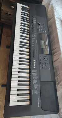 Keyboard Yamaha PSR-EW400 (w oryg.pudle) + stojak + pedał