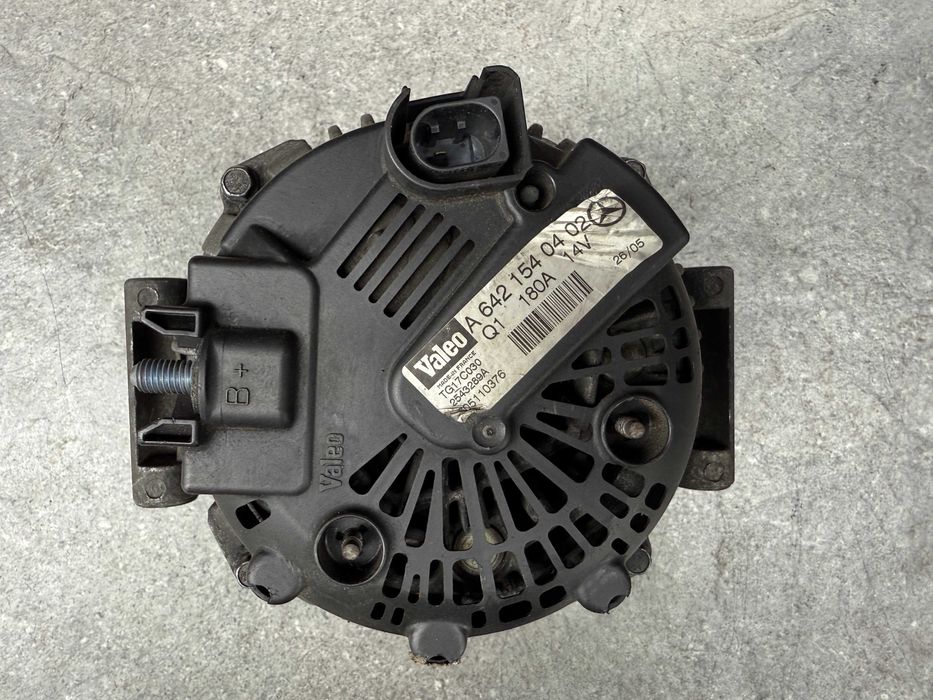 Генератор Mercedes W169 W203 W204 W211 W212 W463 W164 Дизель
