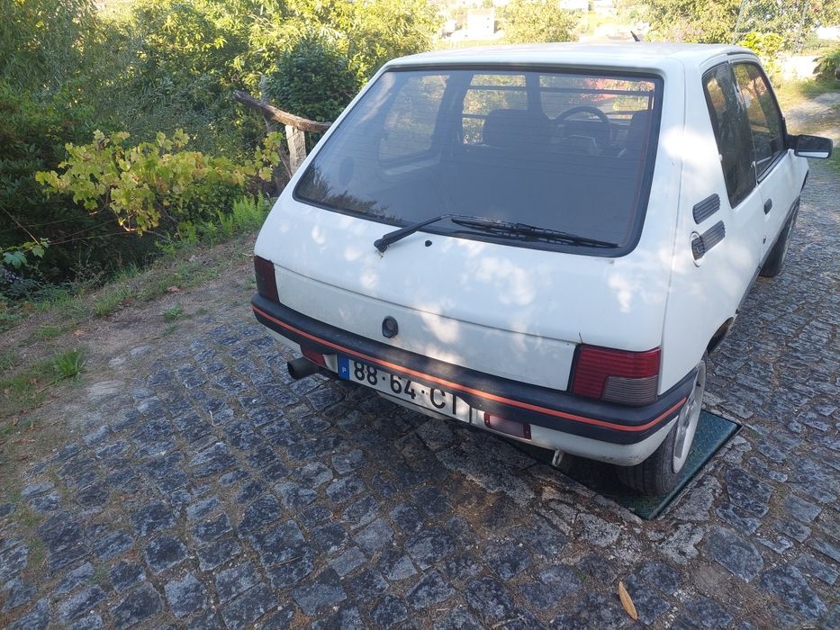 Peugeout 205 1.8 T