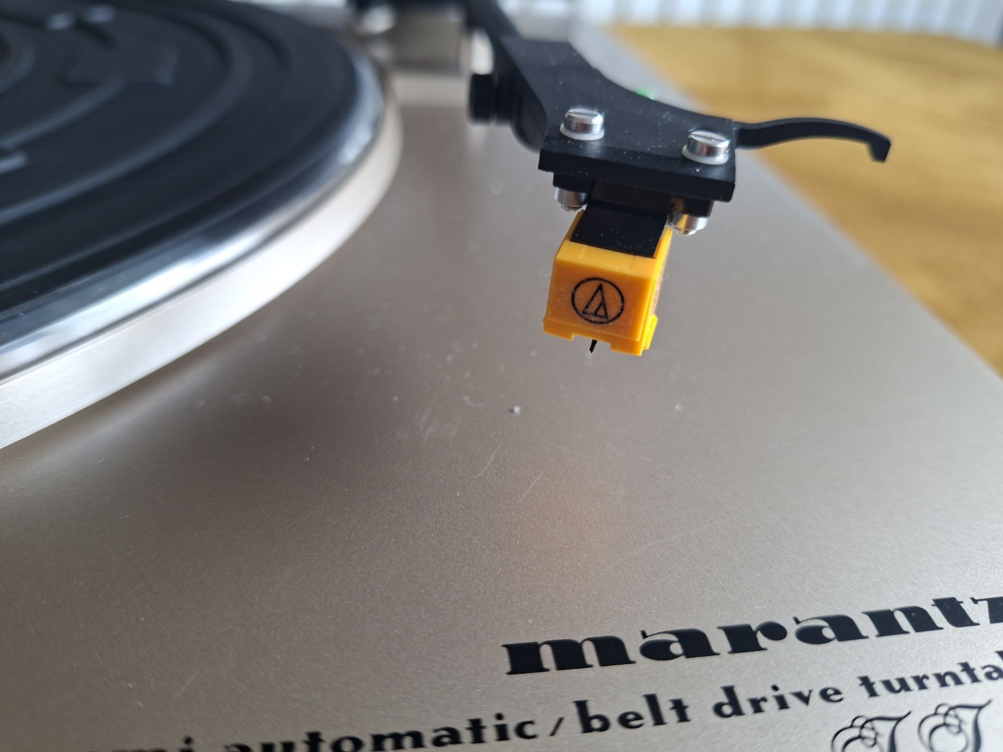 Gramofon Marantz TT 130